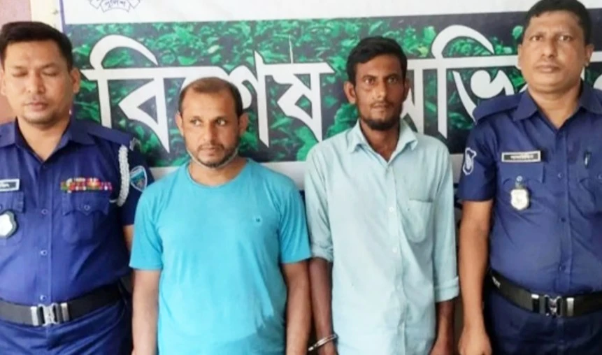 কুমিল্লায় তিন ভাইকে দিয়ে স্বামীকে হত্যা করান স্ত্রী, গ্রেপ্তার ৪
